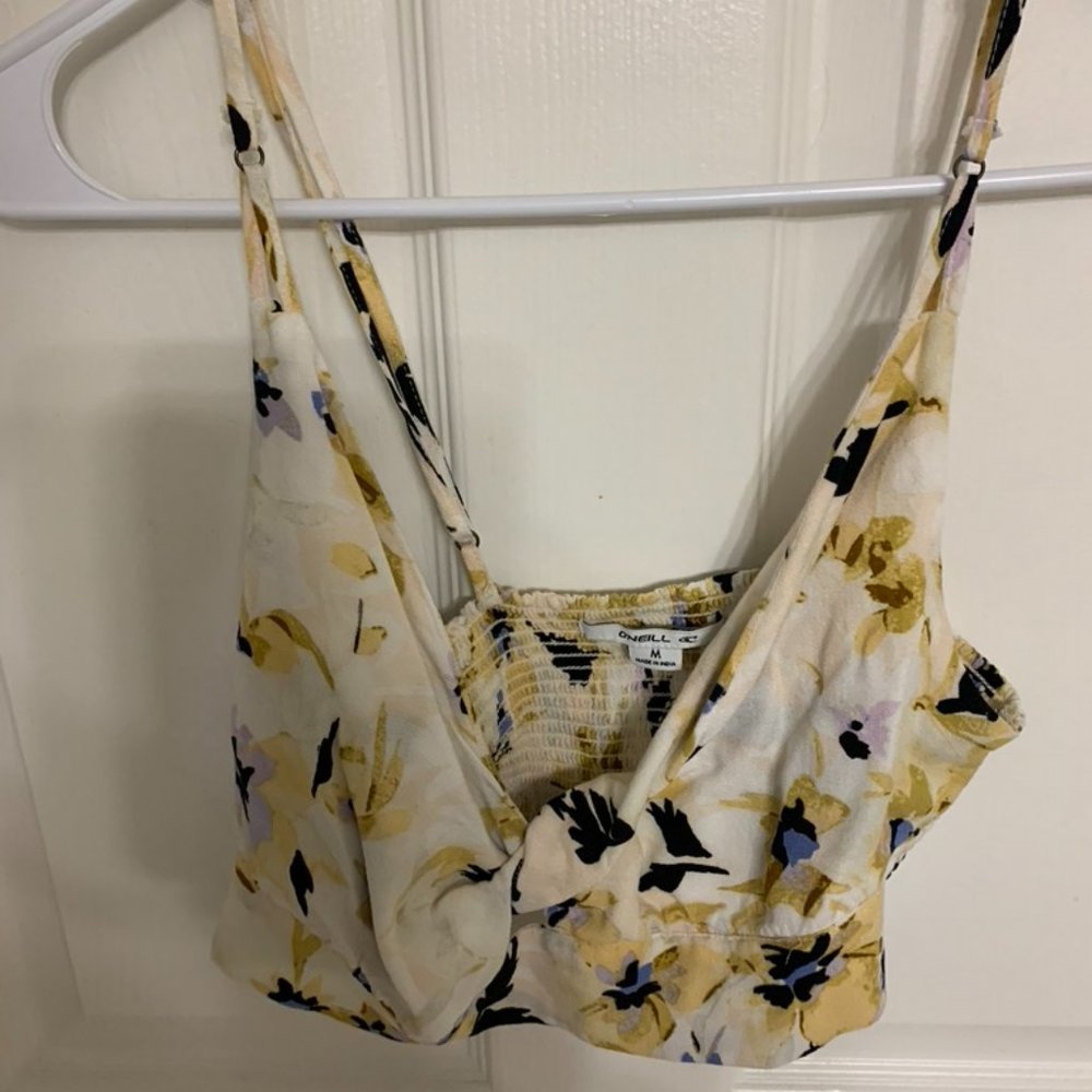 Never worn O'Neill crop top